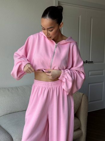 Trendy oversize stila kostīms